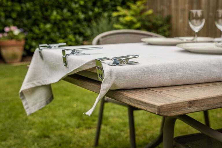 Grillen und Speisen im Freien